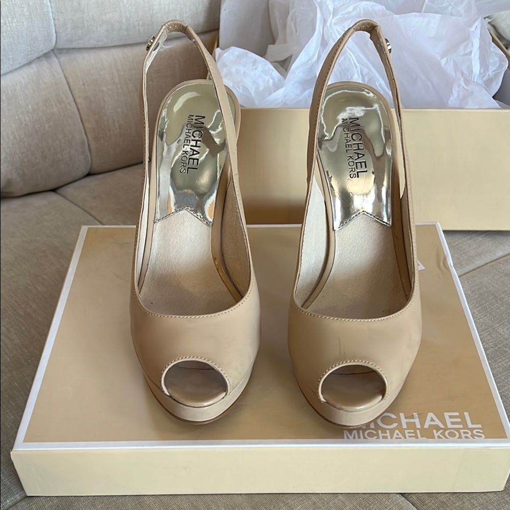 Michael Kors Tan Patent Leather Heels